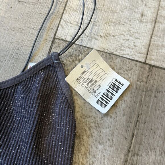 NWT Urban Outfitters Gray Sparkle Cropped Tank Top - Picture 2 of 4